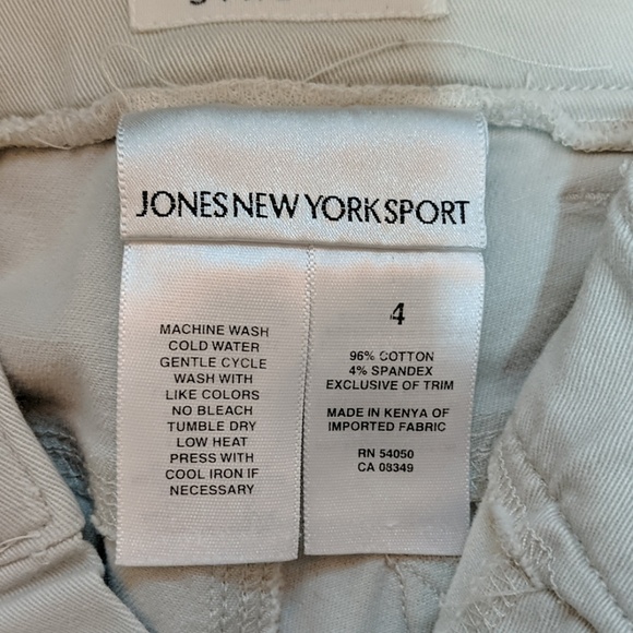 Jones New York sport khaki stretch pants - Picture 3 of 3